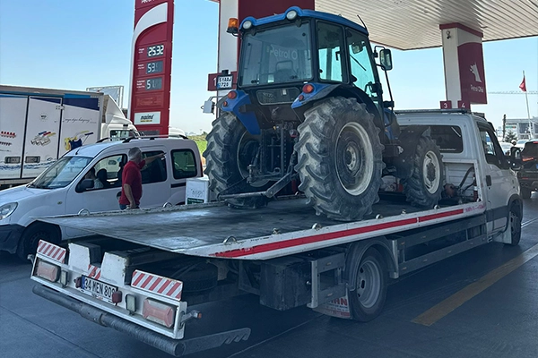 Arnavutköy Yakıt Takviyesi Hizmeti - AKYILDIZ OTO KURTARICI